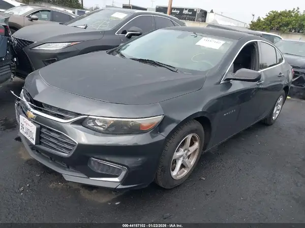 1G1ZC5ST6HF175132 2017 CHEVROLET MALIBU - Image 2