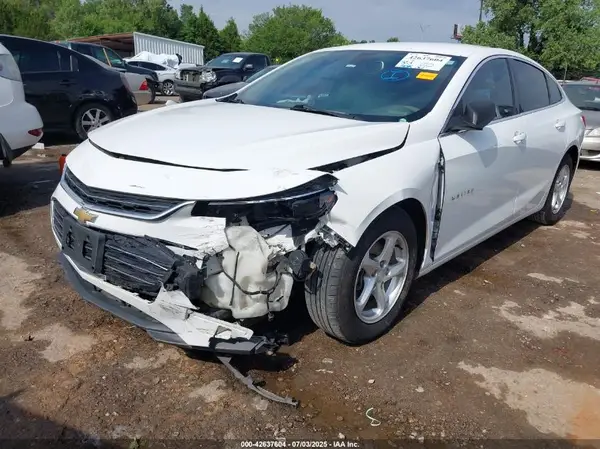 1G1ZC5ST6HF257409 2017 CHEVROLET MALIBU - Image 2