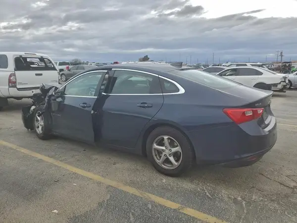1G1ZC5ST6JF212587 2018 CHEVROLET MALIBU - Image 2
