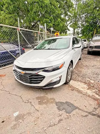1G1ZC5ST6KF132398 2019 CHEVROLET MALIBU - Image 2