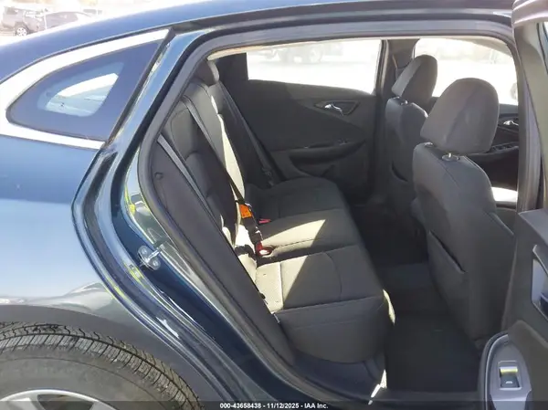 1G1ZC5ST6KF182184 2019 CHEVROLET MALIBU - Image 8