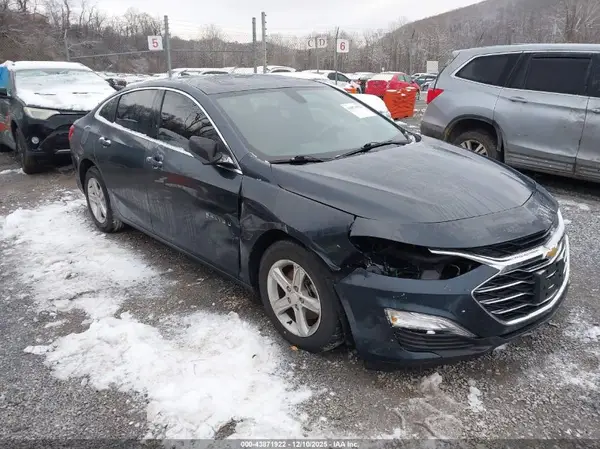 1G1ZC5ST6LF098979 2020 CHEVROLET MALIBU - Image 1
