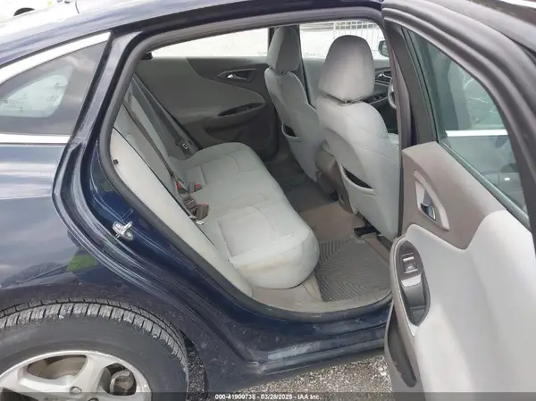 1G1ZC5ST7HF260951 2017 CHEVROLET MALIBU - Image 8