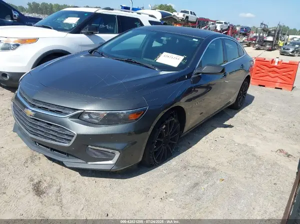 1G1ZC5ST7HF264112 2017 CHEVROLET MALIBU - Image 2
