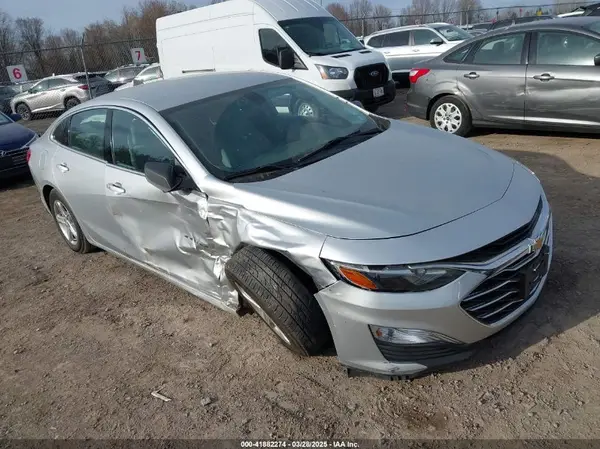 1G1ZC5ST7KF177382 2019 CHEVROLET MALIBU - Image 1