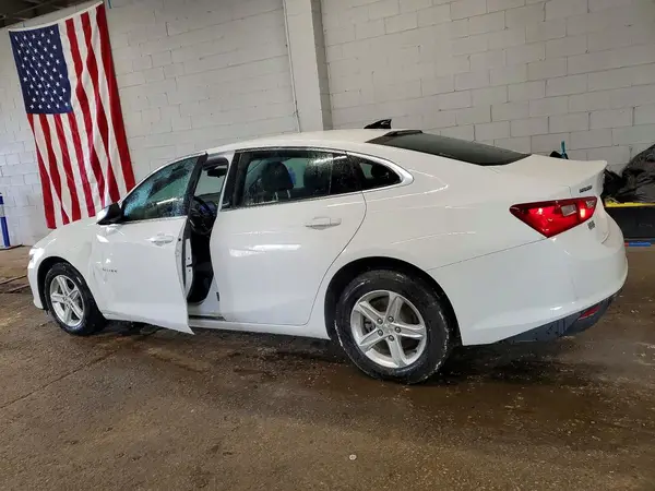 1G1ZC5ST7KF211692 2019 CHEVROLET MALIBU - Image 2
