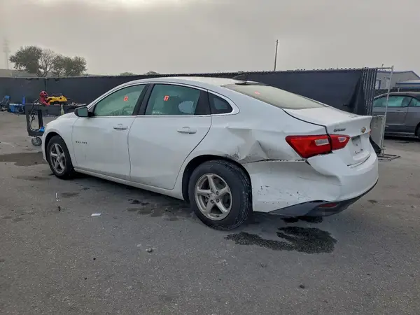 1G1ZC5ST8GF256728 2016 CHEVROLET MALIBU - Image 2
