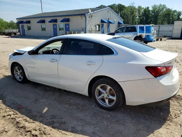 1G1ZC5ST8HF246895 2017 CHEVROLET MALIBU - Image 2