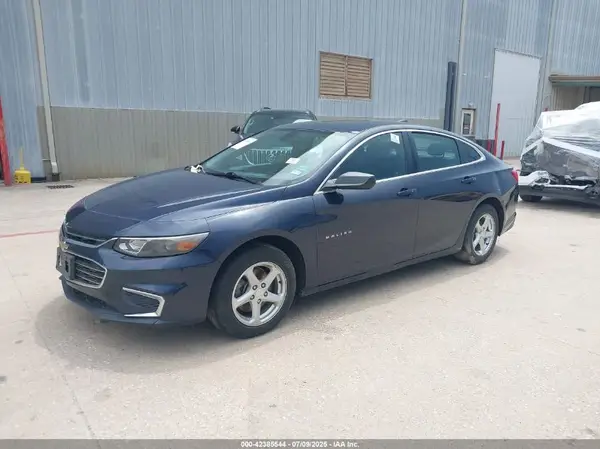 1G1ZC5ST8HF263552 2017 CHEVROLET MALIBU - Image 2