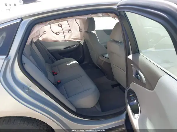 1G1ZC5ST8JF201557 2018 CHEVROLET MALIBU - Image 8