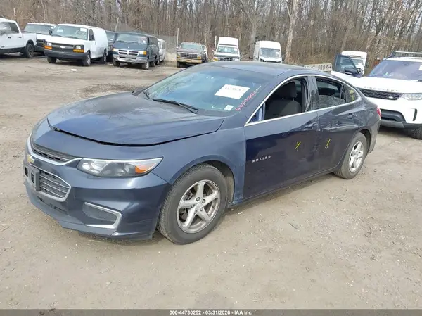 1G1ZC5ST8JF246076 2018 CHEVROLET MALIBU - Image 2