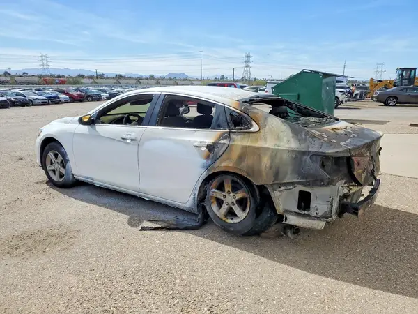 1G1ZC5ST8KF132452 2019 CHEVROLET MALIBU - Image 2