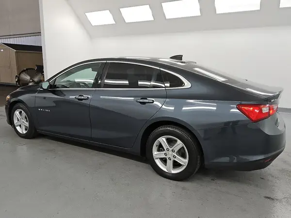 1G1ZC5ST8KF195678 2019 CHEVROLET MALIBU - Image 2