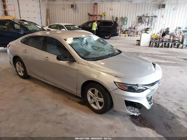 1G1ZC5ST8KF202290 2019 CHEVROLET MALIBU - Image 1