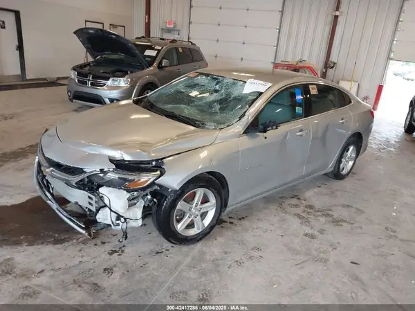1G1ZC5ST8KF202290 2019 CHEVROLET MALIBU - Image 2