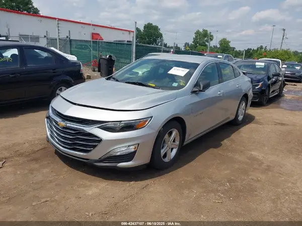 1G1ZC5ST8KF210194 2019 CHEVROLET MALIBU - Image 2