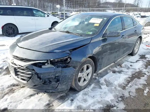 1G1ZC5ST8LF110050 2020 CHEVROLET MALIBU - Image 2