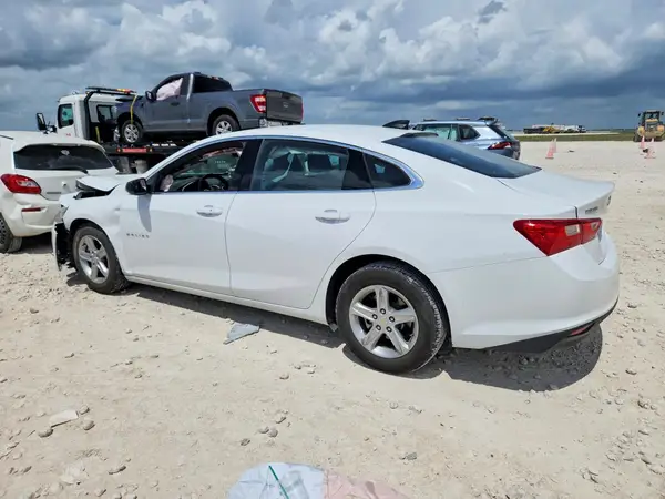 1G1ZC5ST8SF120057 2025 CHEVROLET MALIBU - Image 2