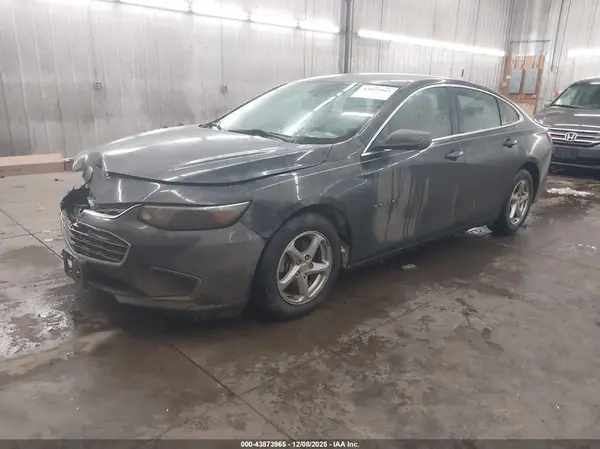 1G1ZC5ST9JF100821 2018 CHEVROLET MALIBU - Image 2