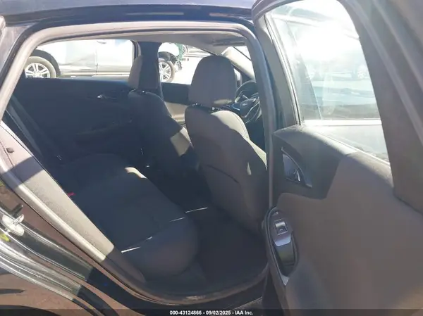 1G1ZC5ST9JF104111 2018 CHEVROLET MALIBU - Image 8