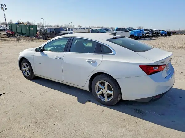 1G1ZC5ST9JF172702 2018 CHEVROLET MALIBU - Image 2