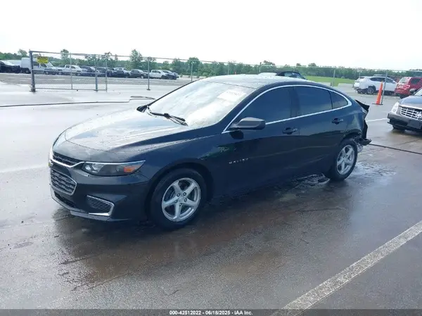 1G1ZC5ST9JF199656 2018 CHEVROLET MALIBU - Image 2