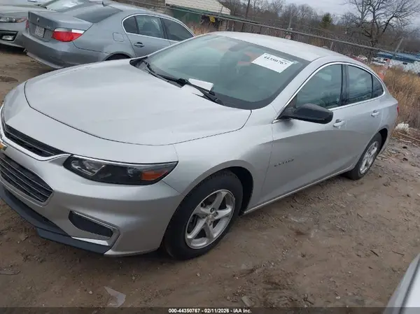 1G1ZC5ST9JF284173 2018 CHEVROLET MALIBU - Image 2
