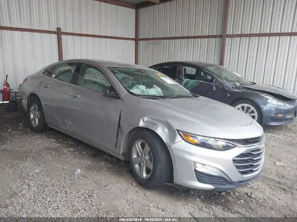 1G1ZC5ST9KF138566 2019 CHEVROLET MALIBU - Image 1