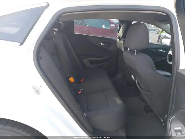 1G1ZC5ST9KF158168 2019 CHEVROLET MALIBU - Image 8