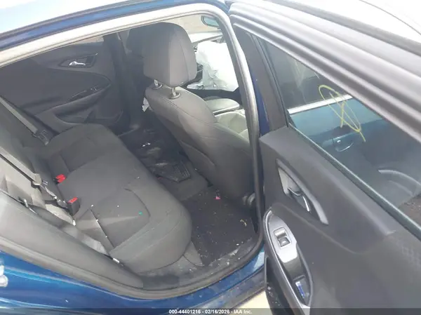 1G1ZC5ST9KF210639 2019 CHEVROLET MALIBU - Image 8