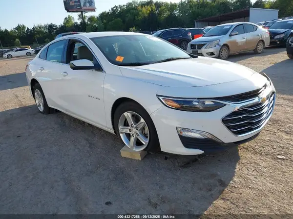 1G1ZC5ST9LF135717 2020 CHEVROLET MALIBU - Image 1