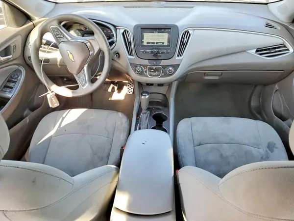1G1ZC5STXHF203997 2017 CHEVROLET MALIBU - Image 8