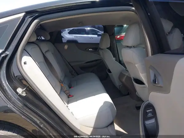 1G1ZC5STXJF107986 2018 CHEVROLET MALIBU - Image 8