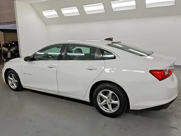 1G1ZC5STXJF221244 2018 CHEVROLET MALIBU - Image 2