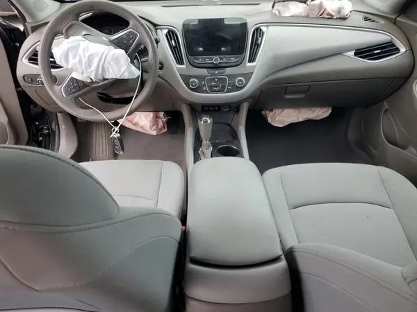 1G1ZC5STXKF160723 2019 CHEVROLET MALIBU - Image 8
