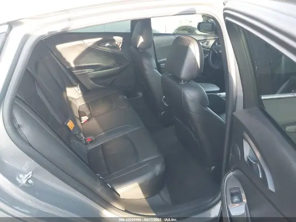 1G1ZD5ST0JF100218 2018 CHEVROLET MALIBU - Image 8