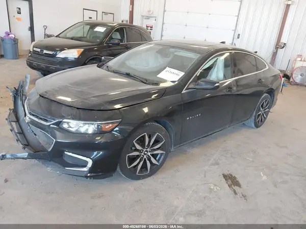1G1ZD5ST0JF101403 2018 CHEVROLET MALIBU - Image 2
