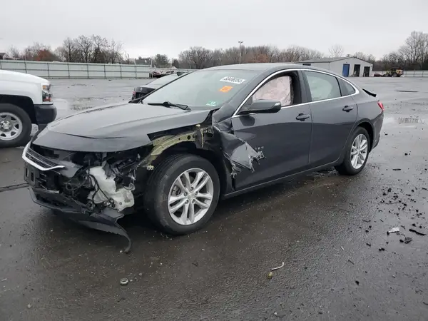 1G1ZD5ST0JF104818 2018 CHEVROLET MALIBU - Image 1