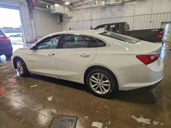 1G1ZD5ST0JF110859 2018 CHEVROLET MALIBU - Image 2