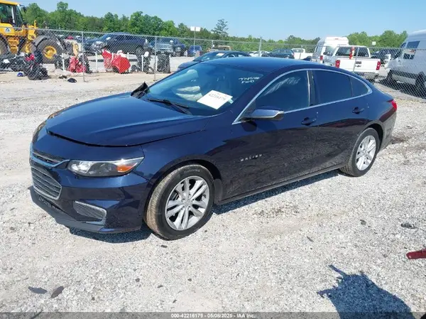 1G1ZD5ST0JF112370 2018 CHEVROLET MALIBU - Image 2