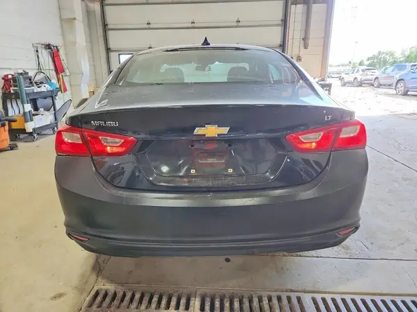 1G1ZD5ST0JF125619 2018 CHEVROLET MALIBU - Image 8