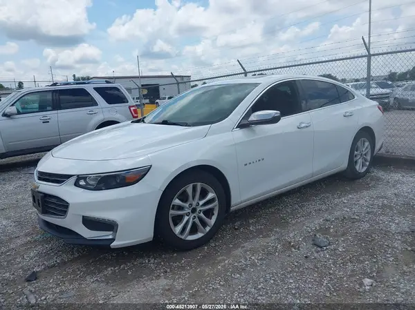 1G1ZD5ST0JF129881 2018 CHEVROLET MALIBU - Image 2