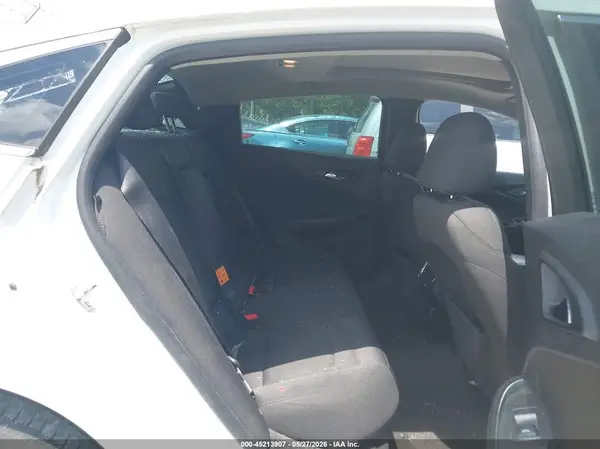 1G1ZD5ST0JF129881 2018 CHEVROLET MALIBU - Image 8
