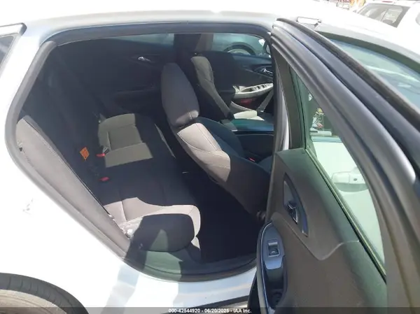 1G1ZD5ST0JF135759 2018 CHEVROLET MALIBU - Image 8
