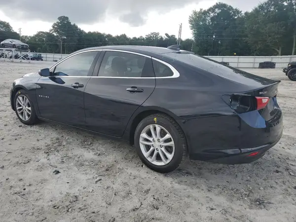 1G1ZD5ST0JF136698 2018 CHEVROLET MALIBU - Image 2