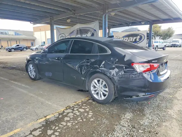 1G1ZD5ST0JF139696 2018 CHEVROLET MALIBU - Image 2