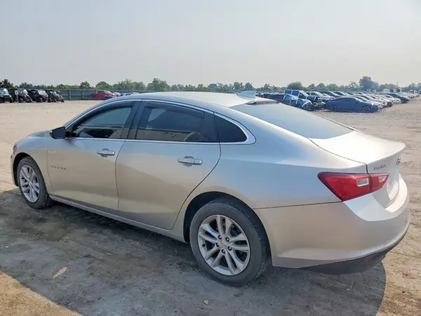 1G1ZD5ST0JF141089 2018 CHEVROLET MALIBU - Image 2