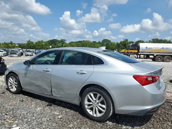 1G1ZD5ST0JF143635 2018 CHEVROLET MALIBU - Image 2
