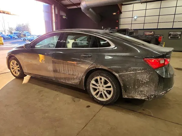 1G1ZD5ST0JF144350 2018 CHEVROLET MALIBU - Image 2