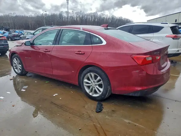1G1ZD5ST0JF144395 2018 CHEVROLET MALIBU - Image 2
